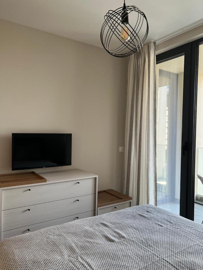 Luxe Sea Apartment Saints Constantine and Helena Bagian luar foto