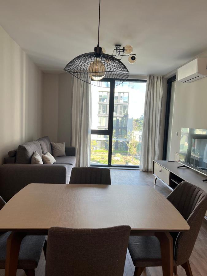 Luxe Sea Apartment Saints Constantine and Helena Bagian luar foto