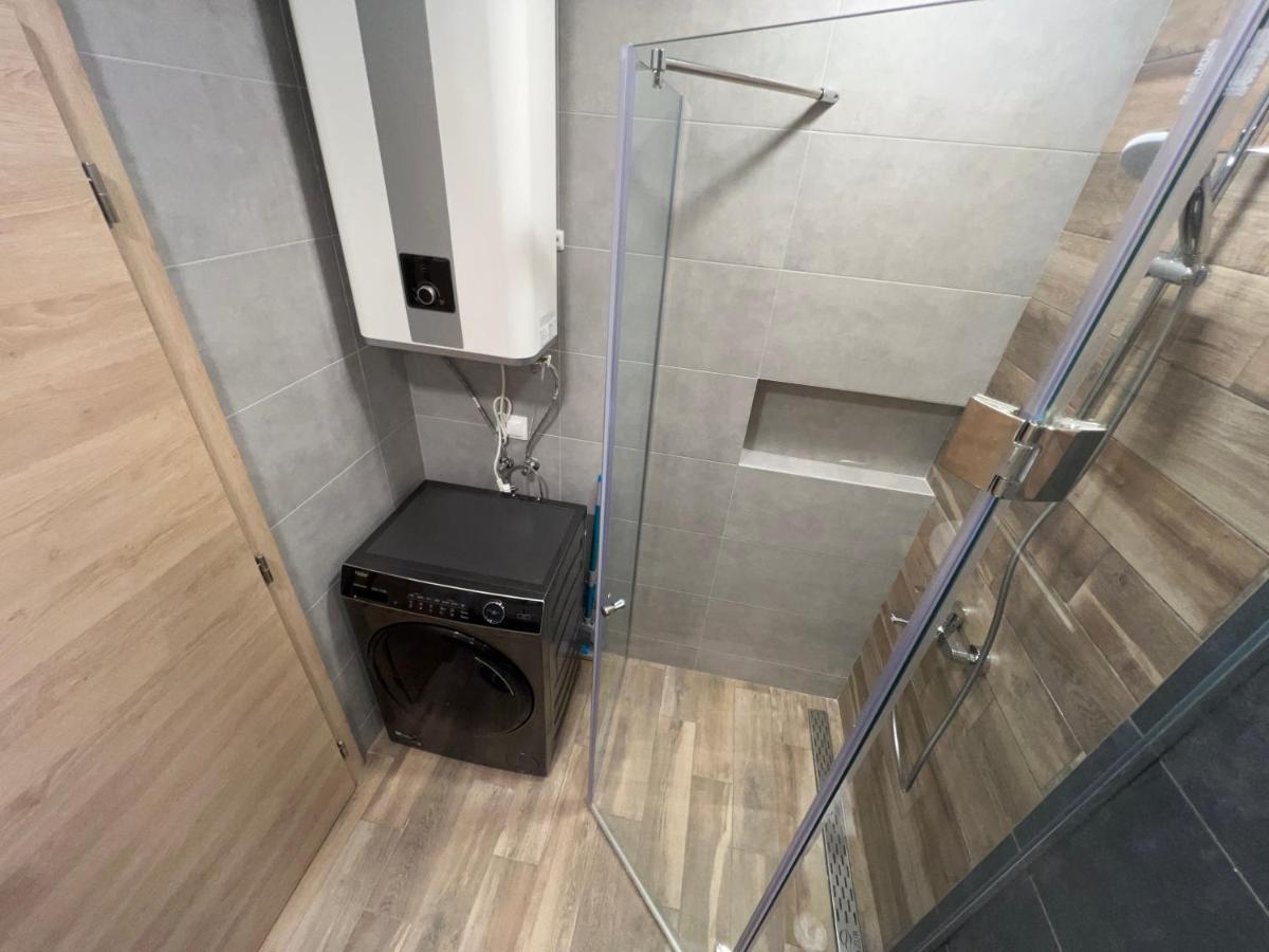 Luxe Sea Apartment Saints Constantine and Helena Bagian luar foto