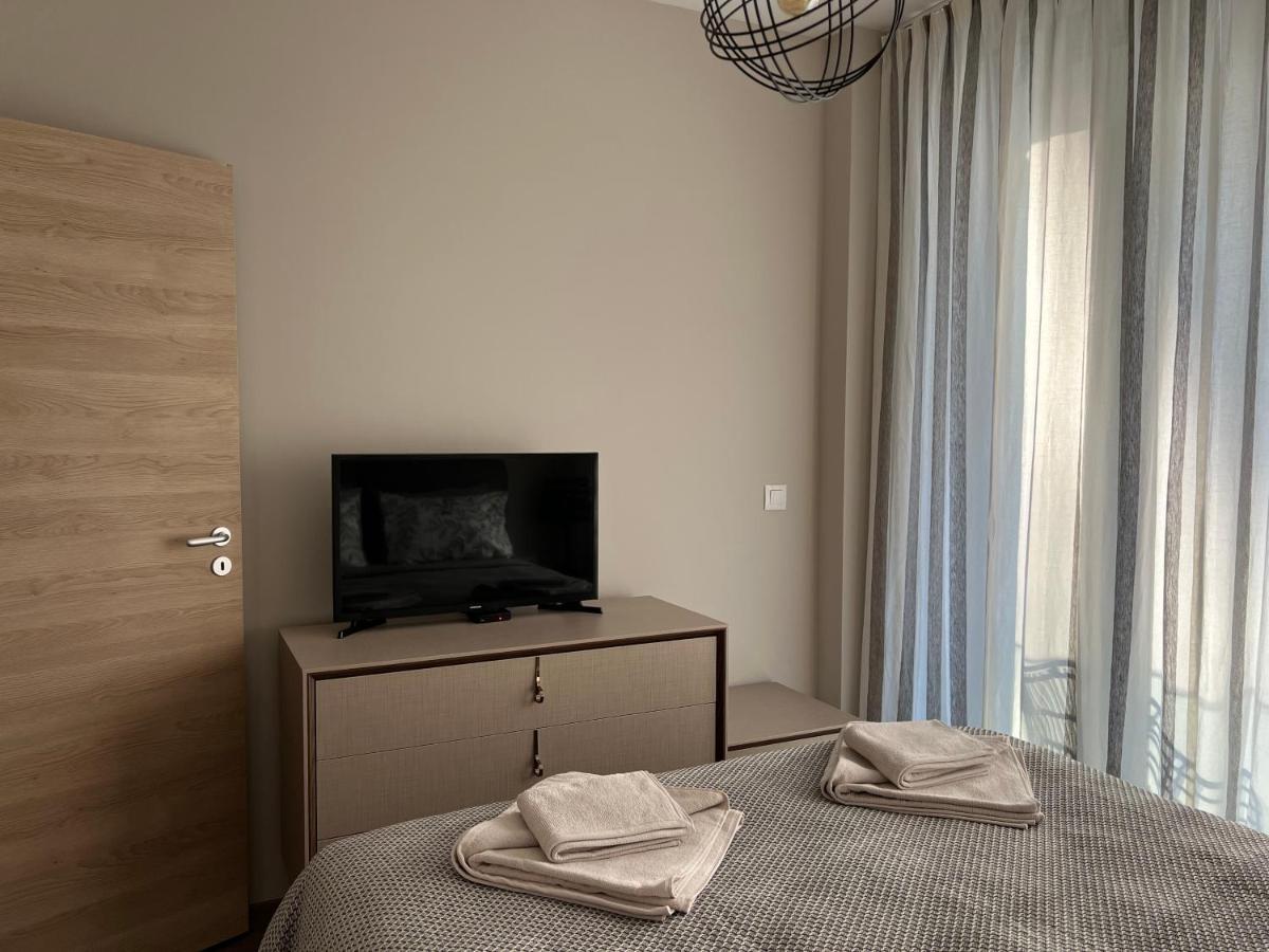 Luxe Sea Apartment Saints Constantine and Helena Bagian luar foto